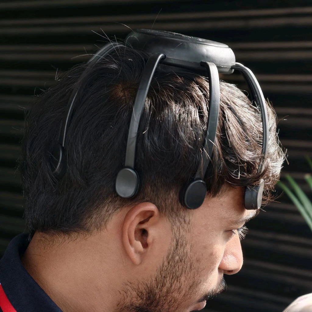 Electric Head Massager – Wireless Scalp Relaxation Device